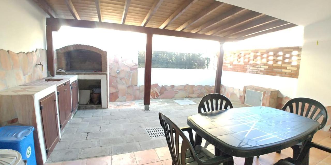 Casa Giovanna Porto Pino Exteriör bild